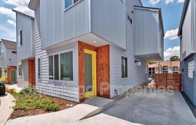 801 N BLF DR