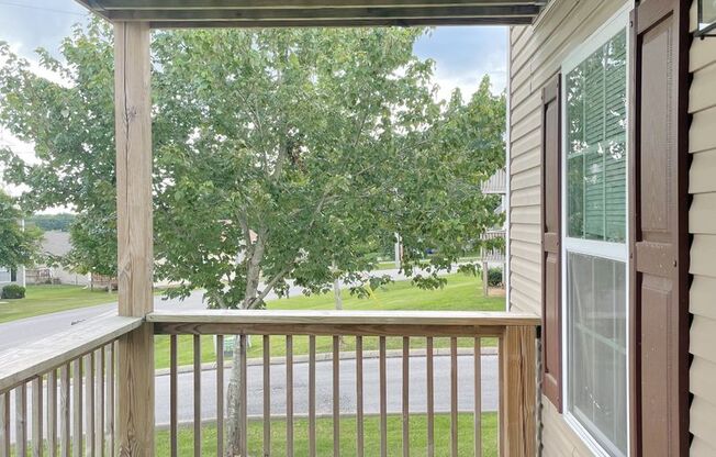 1 bed, 1 bath, $750, Unit 355C