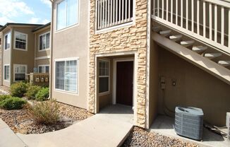 3 beds, 2 baths, $2,495, Unit Apt 104