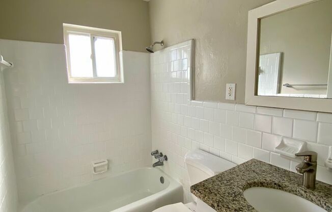 2 beds, 1 bath, 850 sqft, $1,495, Unit 497-D06