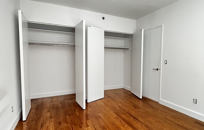 1 bed, 1 bath, 561 sqft, $4,112, Unit 11EADDISON