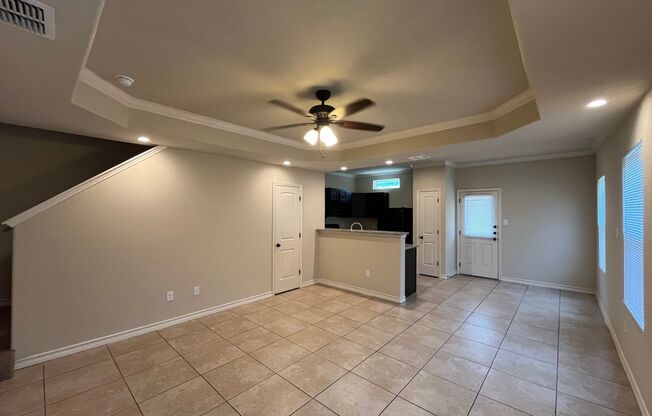 6630 Mia Way #101, San Antonio, TX. 78233