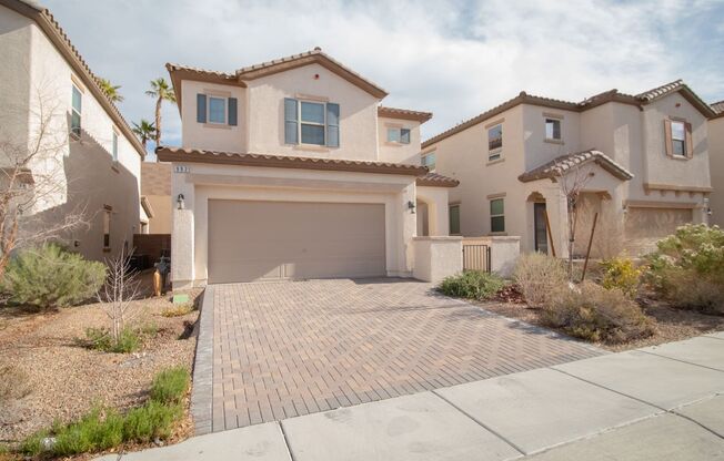 MOVE IN SPECIAL - ONE MONTH FREE W/13 MONTH LEASE!!! GUARD GATED 3 BD 2.5 BTH HOME IN HENDERSON