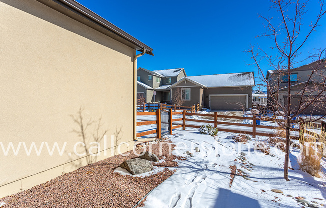 6698 LUCKY STAR LN