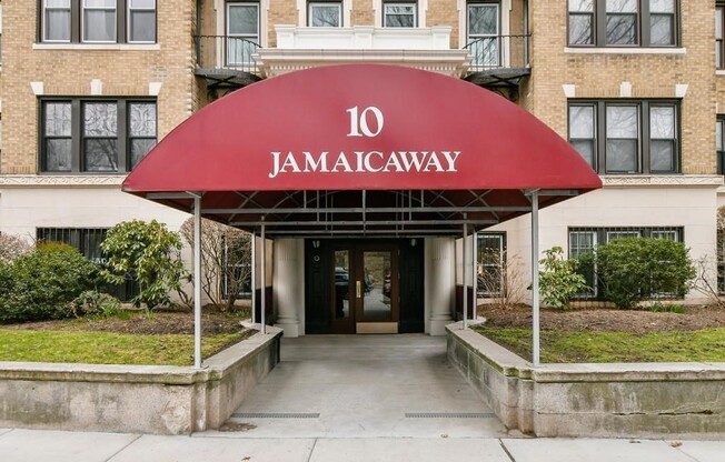10 Jamaicaway