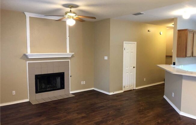 8102 Willet Trail