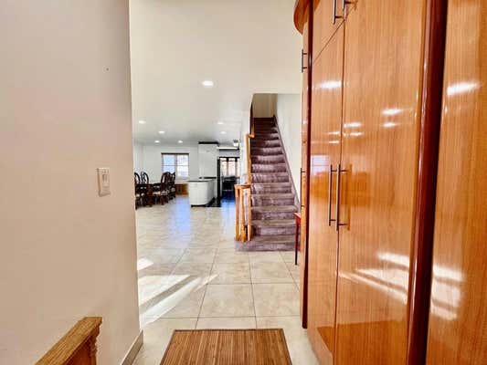 4 beds, 3 baths, 2,000 sqft, $5,000