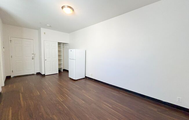 Studio, 1 bath, 265 sqft, $995, Unit 1428-209