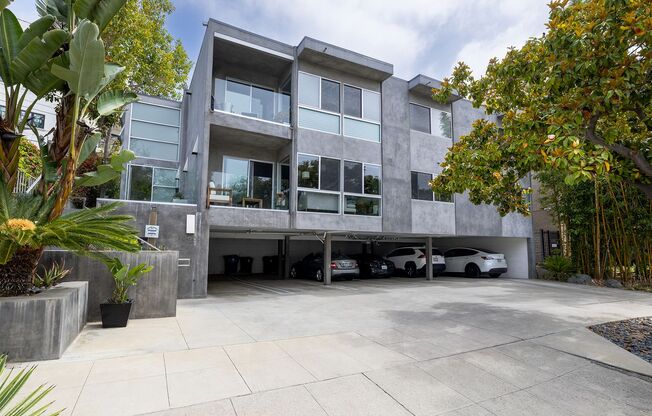 2-Bedroom Condo in Westwood – Available Now!