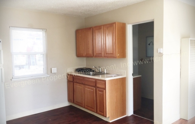 161 S Lincoln Avenue