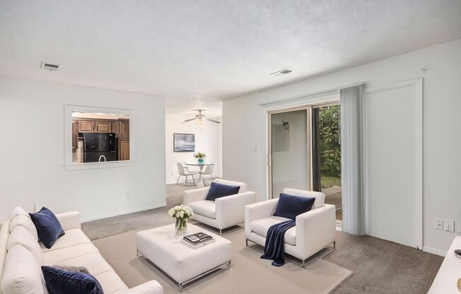 1 bed, 1 bath, 870 sqft, $899, Unit 6906 Unit #304