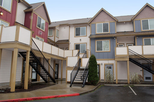 Elaine Station Apartments