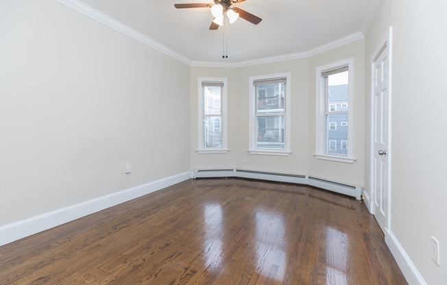 166 BOYLSTON ST
