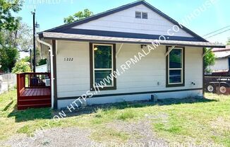 1222 FENFIELD AVE