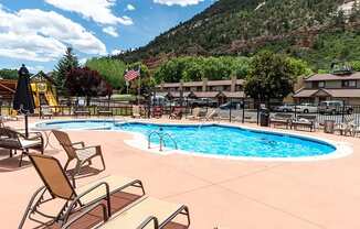 Red Cliff Apartments