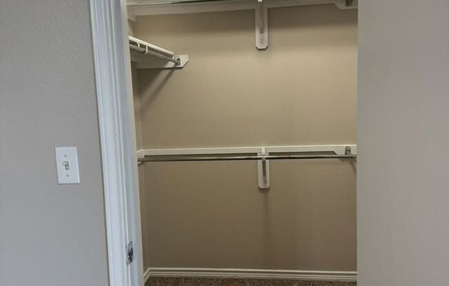 2 beds, 2 baths, 936 sqft, $1,019