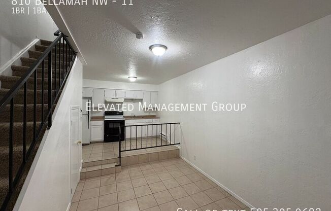 810 Bellamah NW