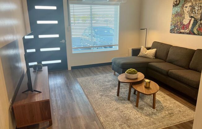 1 bed, 1 bath, 579 sqft, $815, Unit 105