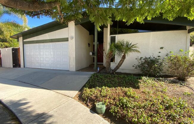 4BD/2BA House w/ Covered Patio & Pool!