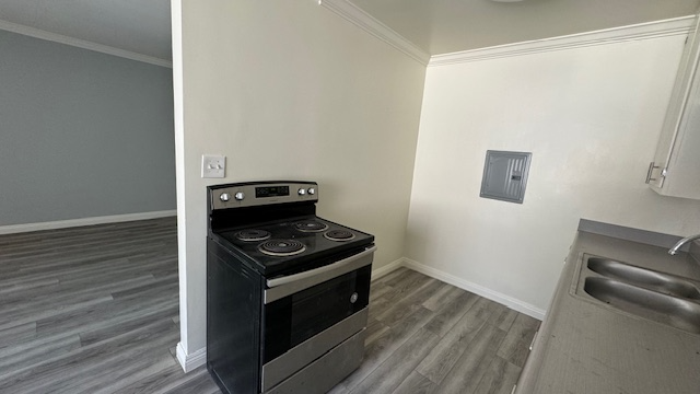 2 beds, 1 bath, $2,495