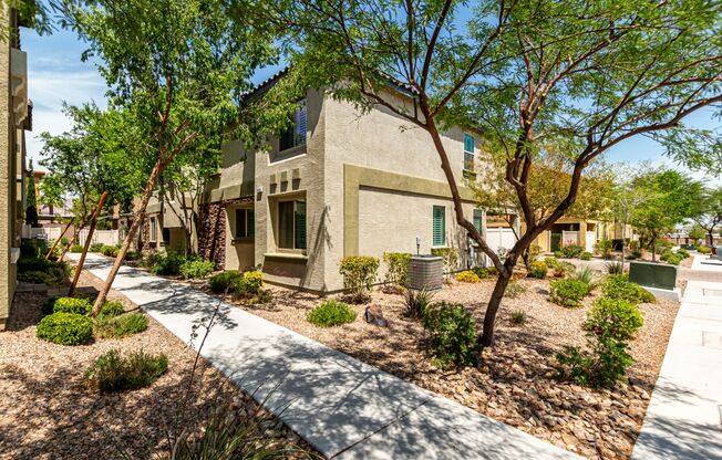 Gated 3 bedroom Townhome near Summerlin and Southwest!