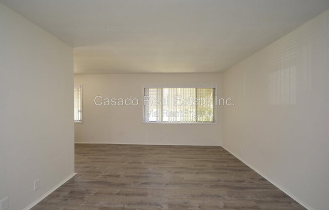 1 bed, 1 bath, 600 sqft, $1,595