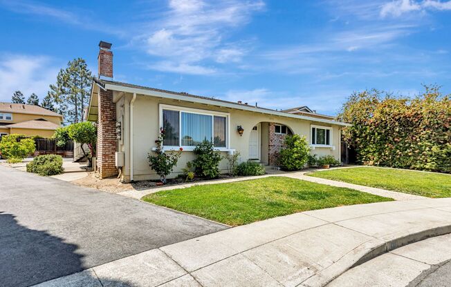 Ground Level Front Unit with 2 Car Garage