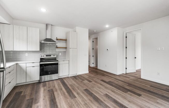 2 beds, 1 bath, 725 sqft, $1,945, Unit 311 - Lofted