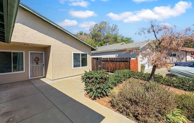 Charming 4-Bedroom Home in Poway – “The City in the Country”