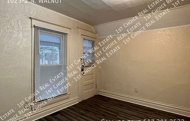 1023 2 N WALNUT
