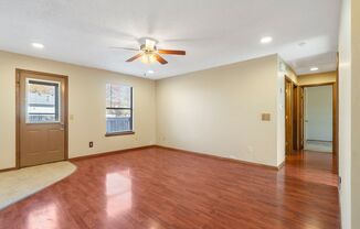 3 beds, 1 bath, $1,295