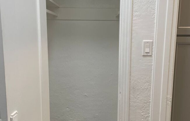 Studio, 1 bath, 500 sqft, $1,499