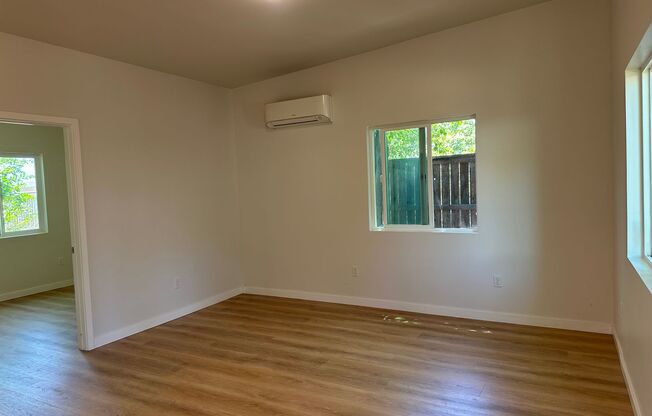 Beautiful, newly remodeled 2 bedroom 1 bathroom house in East Sacramento!