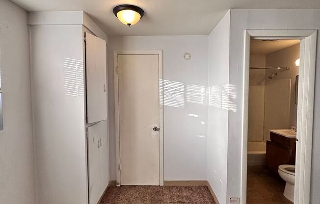 1 bed, 1 bath, 578 sqft, $695, Unit Unit 8