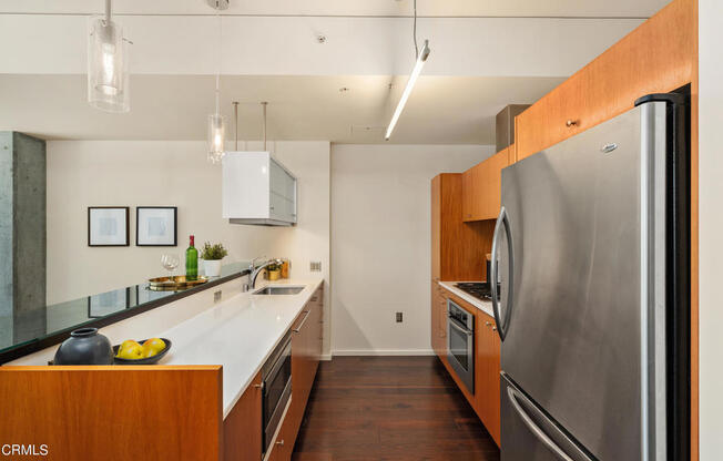 1 bed, 1 bath, 860 sqft, $3,000, Unit 914