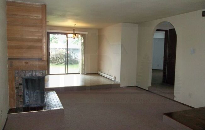 2 beds, 1 bath, $1,850