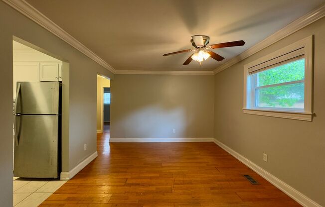 Charming 3 Bedroom/2 Bathroom Apartment in Cockeysville, MD!