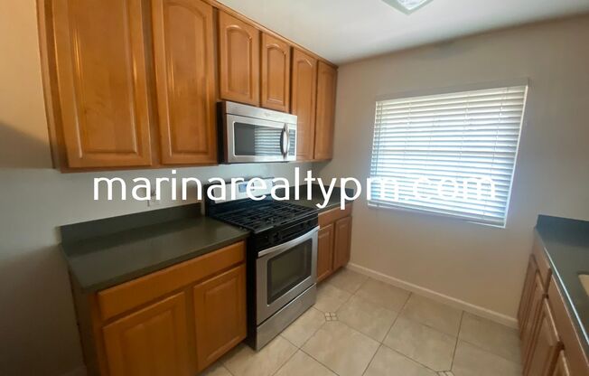 3 beds, 2 baths, $2,575