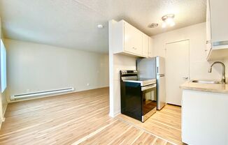 1 bed, 1 bath, 695 sqft, $1,395, Unit 3916-23