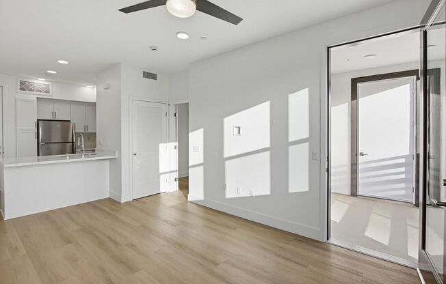 1 bed, 1 bath, 519 sqft, $1,795, Unit 1207