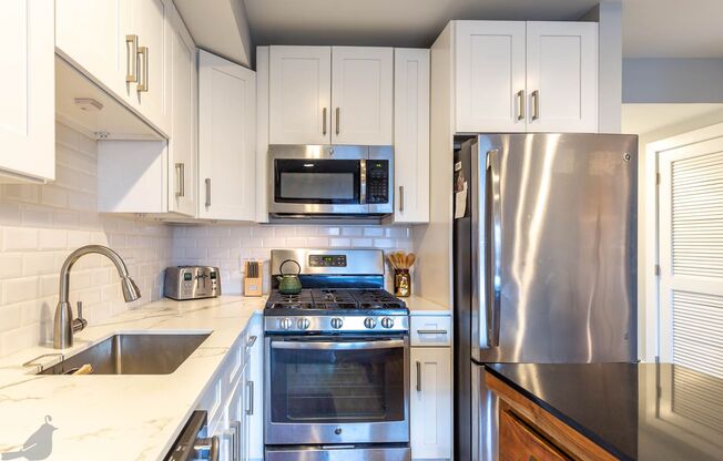 1827 Benning Rd NE - Dilan Inv