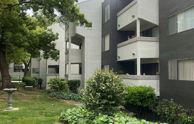 1 bed, 1 bath, 531 sqft, $1,850, Unit 153011