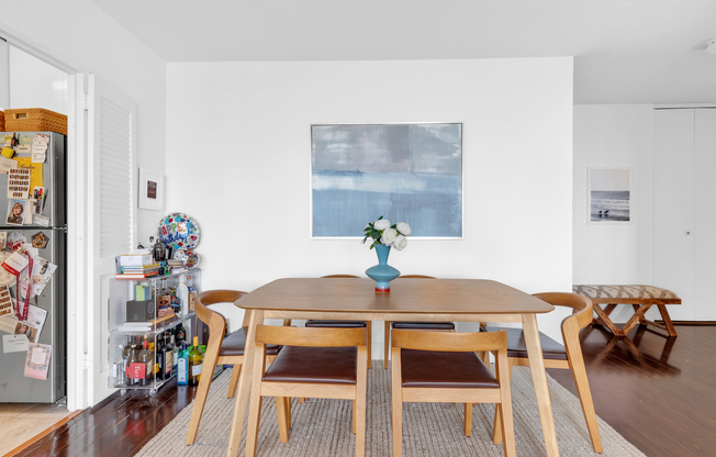 2 beds, 2 baths, 1,030 sqft, $9,495, Unit 24B