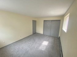 2 beds, 1 bath, 950 sqft, $2,500, Unit 3