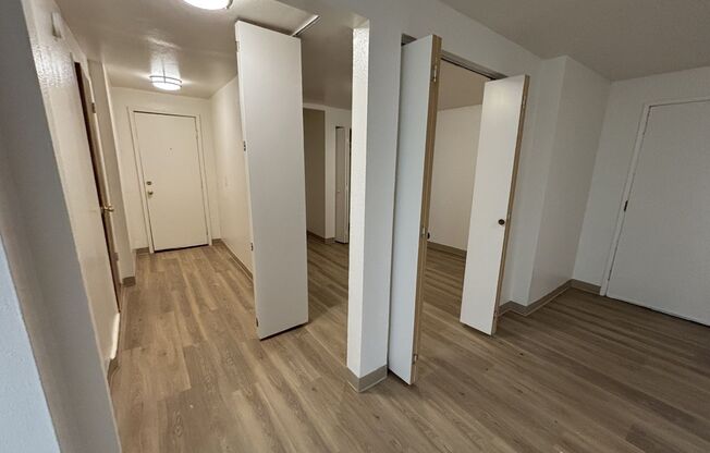 1 bed, 1 bath, 600 sqft, $1,495, Unit B