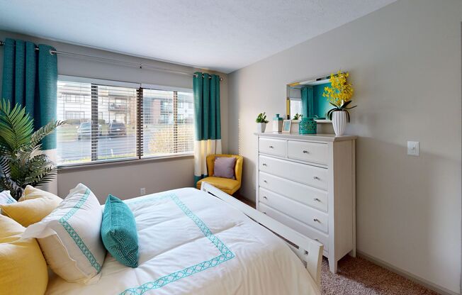 2 beds, 2 baths, 910 sqft, $1,405, Unit 313