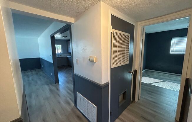 2 beds, 1 bath, $2,100