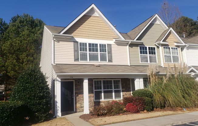 Wonderful 2br/2.5ba townhome near downtown Apex! Available July 15th!