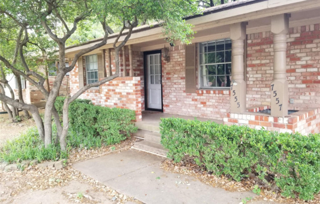 7555 BRENTCOVE CIR
