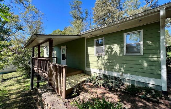 5 Shady Cove Ln